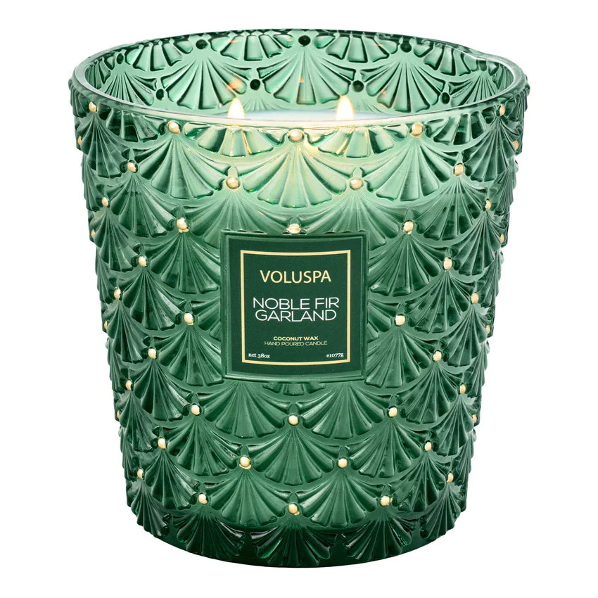 {Voluspa} 3 Wick Hearth Candle :: Noble Fir Garland