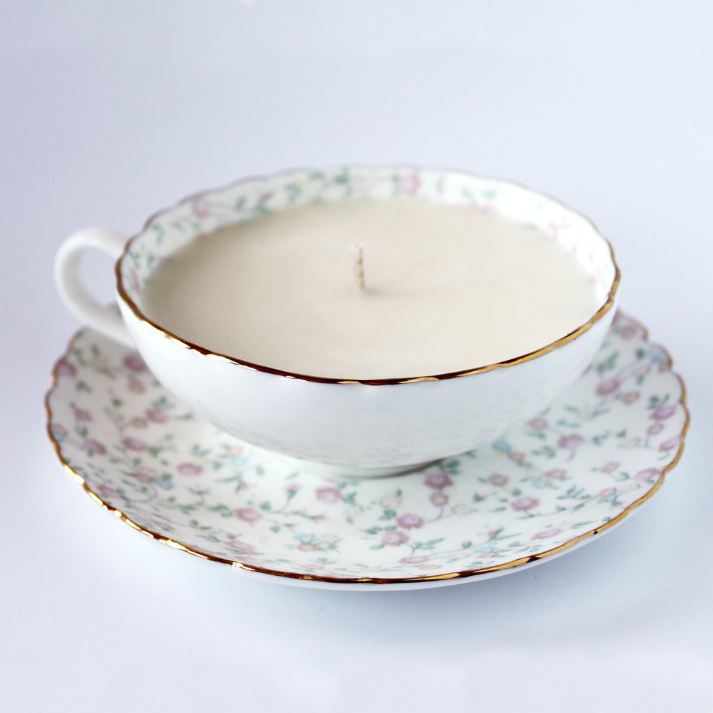 {Dot & Lil} Teacup & Saucer Soy Wax Candle :: Rice Flower
