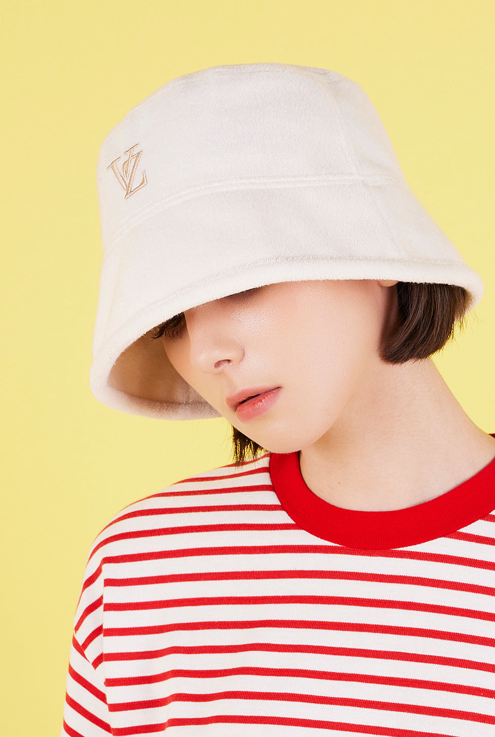 VARZAR Bucket Hat Monogram Logo Towel Bucket Hat Cream
