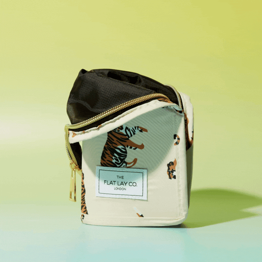 Tigers Standing Brush Case and Pot