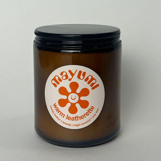 WARM LEATHERETTE CANDLE: woody leather + brandy