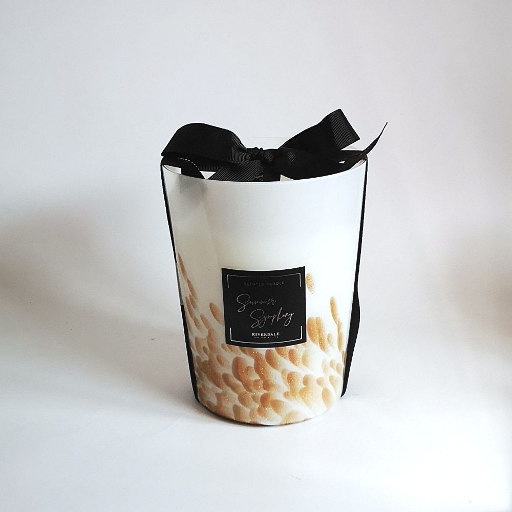 RIVERDALE Summer Symphony Scented Candle. Jasmine, Lily and Vanilla Fragrance