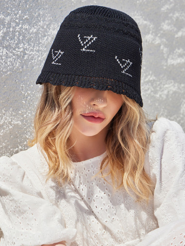 VARZAR Bucket Hat VZ Logo Jacquard Bucket Hat Black