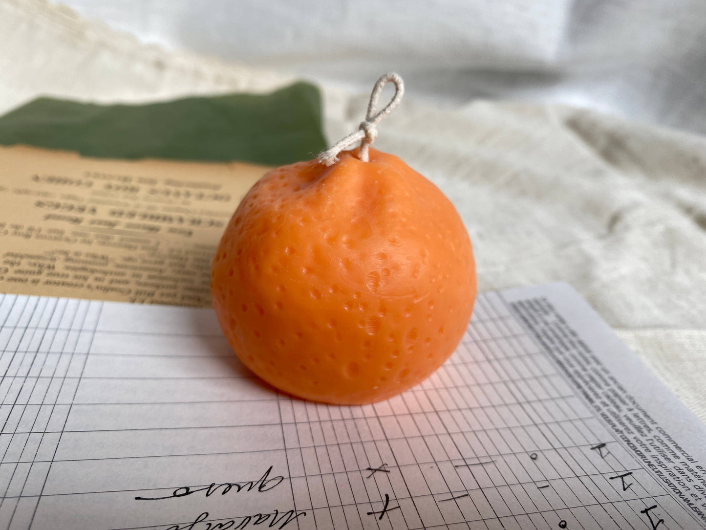 {The Wednesday Co.} Morir Soñando :: Orange Candle