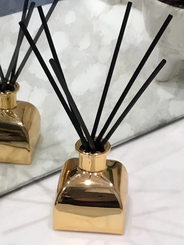 Square Gold Reed Diffuser/Iris & Rose Aroma
